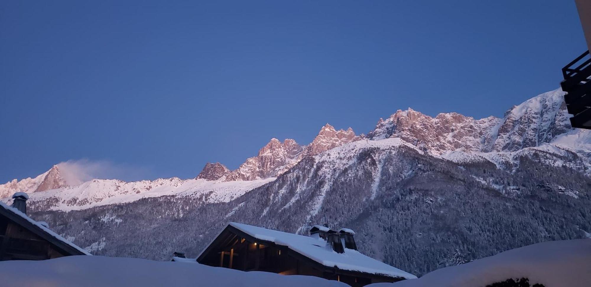 Appartement Les Capucins - View Off Mont-Blanc Range - 4 Pers à Chamonix Extérieur photo